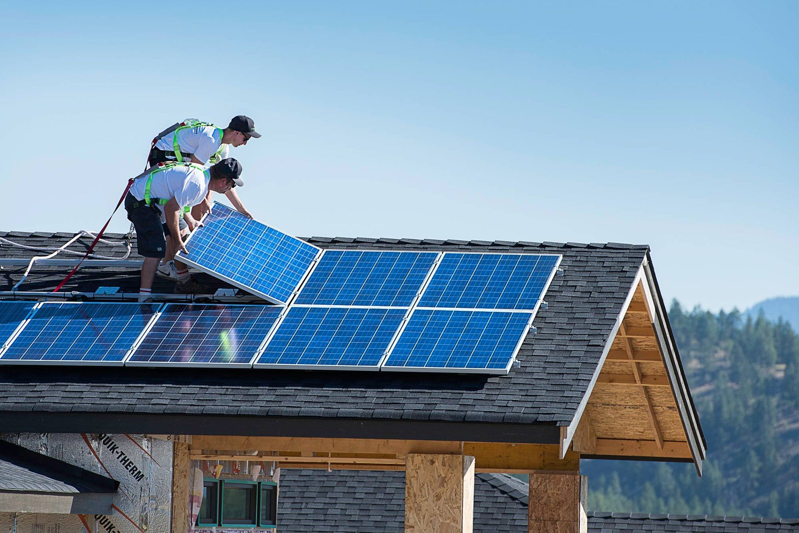 GREENTECH-SOLAR-INSTALL_KOD5602